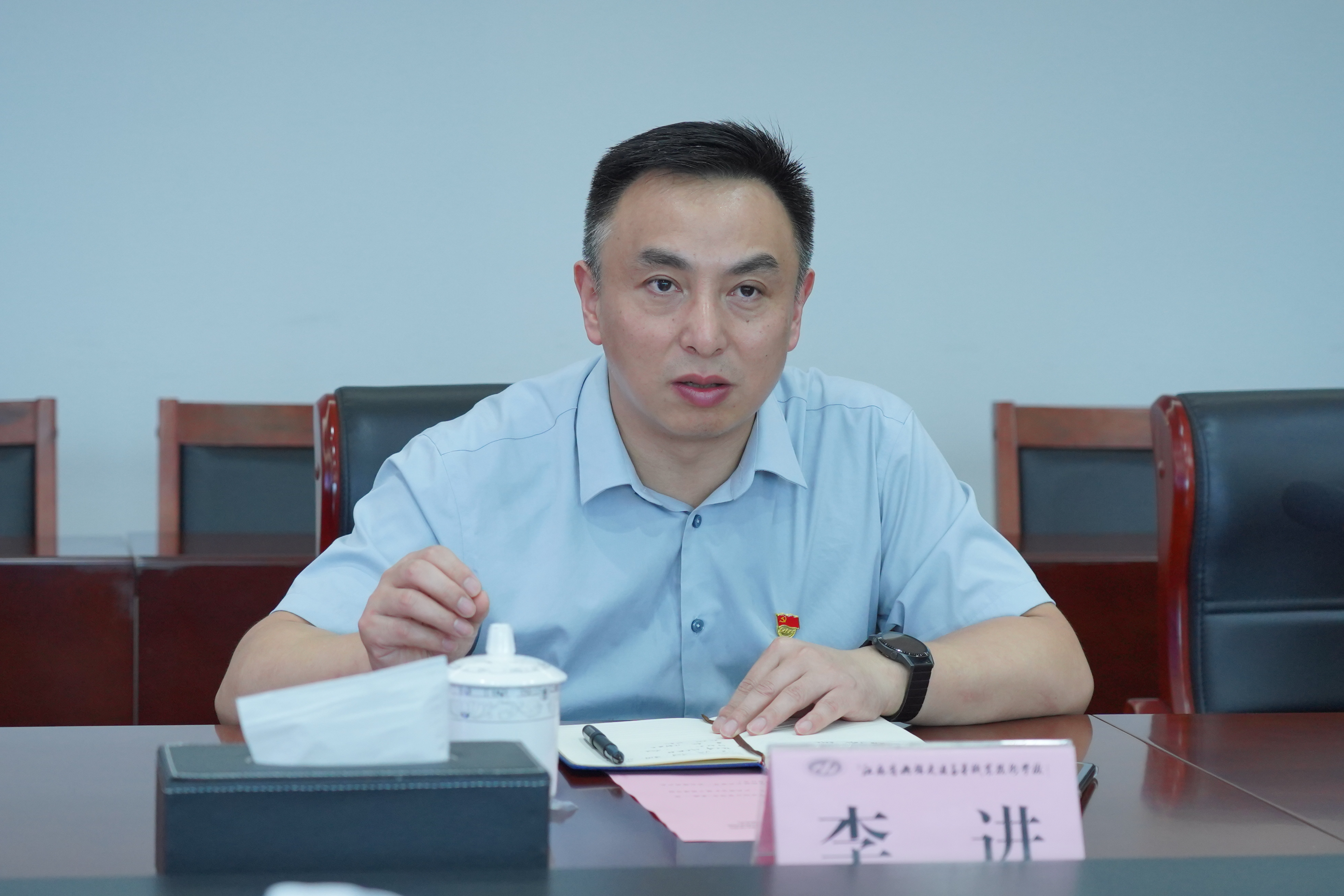 英亚官网平台入口与江苏省交通工程建设局沪武锡宜扩建工程建设指挥部举行“青年启航 助力锡宜”产学研合作签约仪式