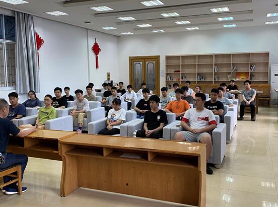 机械工程学院开展“校园安全隐患排查”培训活动