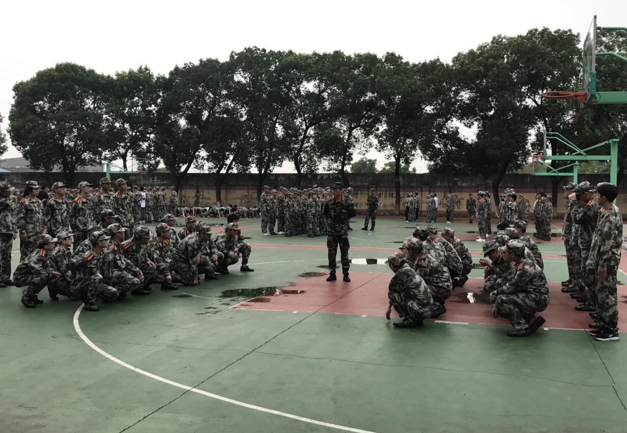 机械学院新生军训正当时